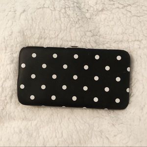 polka dot wallet